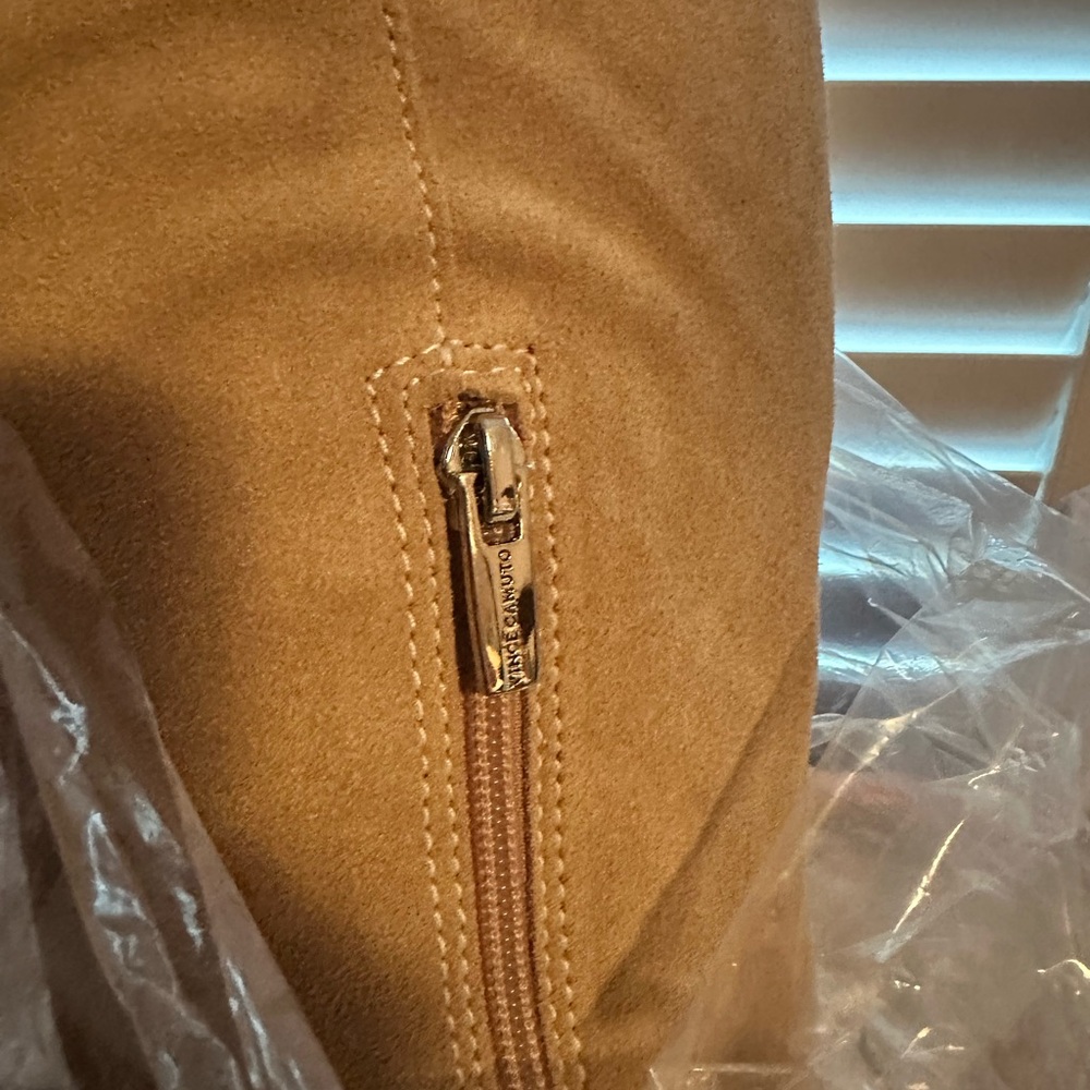 NWT! NEW IN BOX! Vince Camuto Verona Over The Knee Suede Boots - Picture 7 of 12